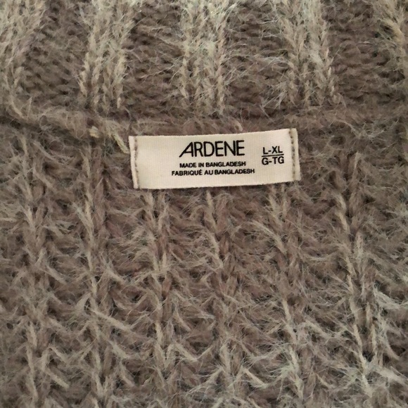 Soft chunky knit Grey Sweater size Large - Picture 2 of 2